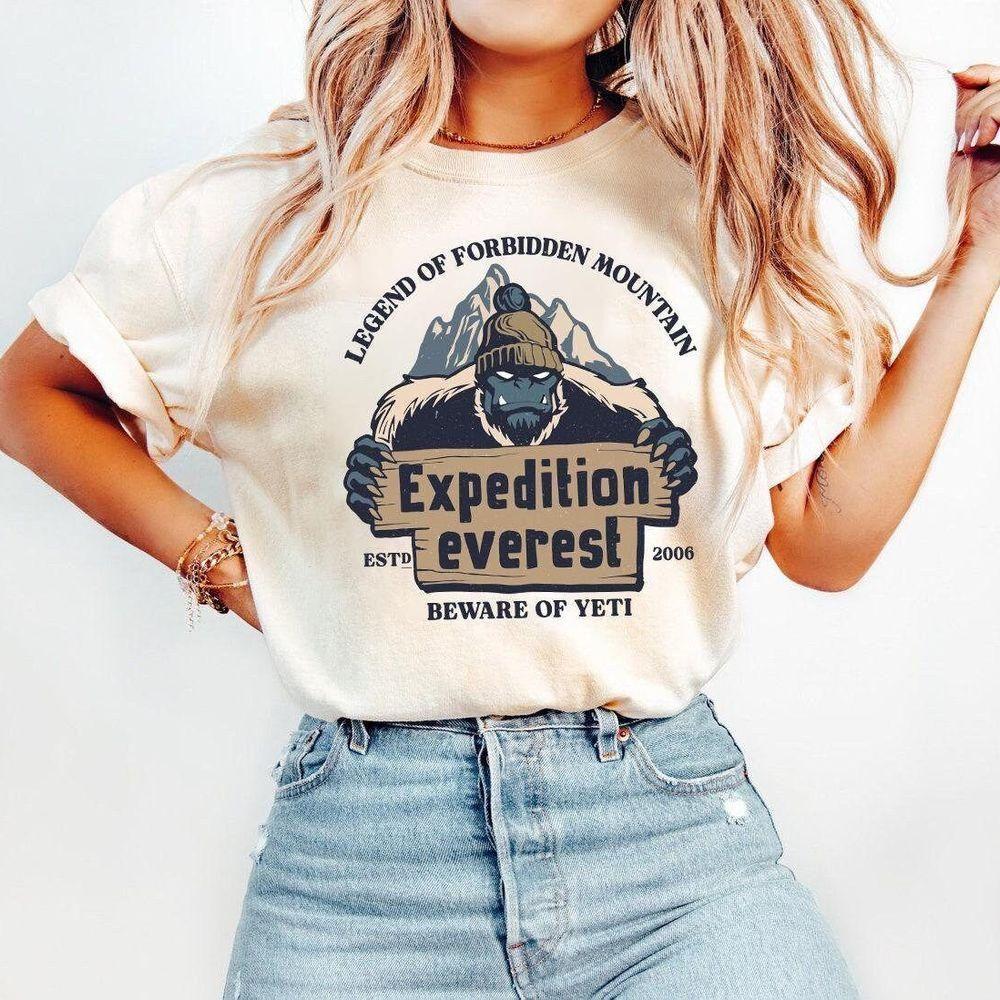 World Yeti Expedition Everest Mountain Disney Vuitino Merch World Yeti Expedition Everest Mountain Disney Vuitino Merch
